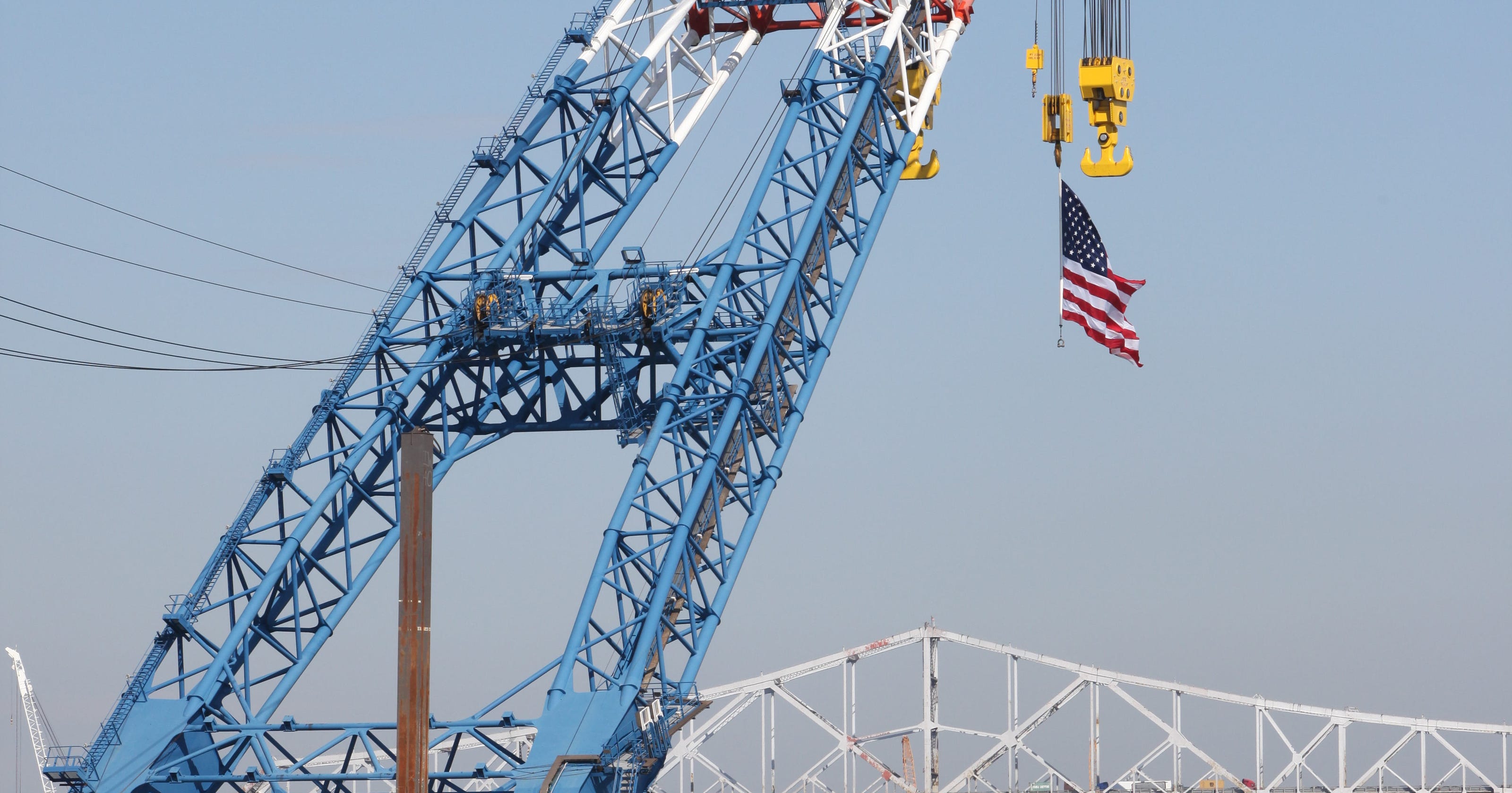 TZ Bridge Left Coast Lifter arrives