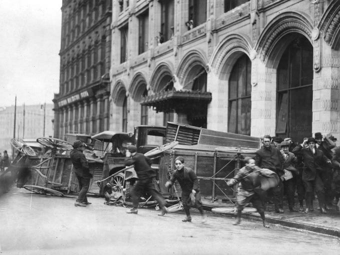 The first warning of the 1913 storm was a small notice