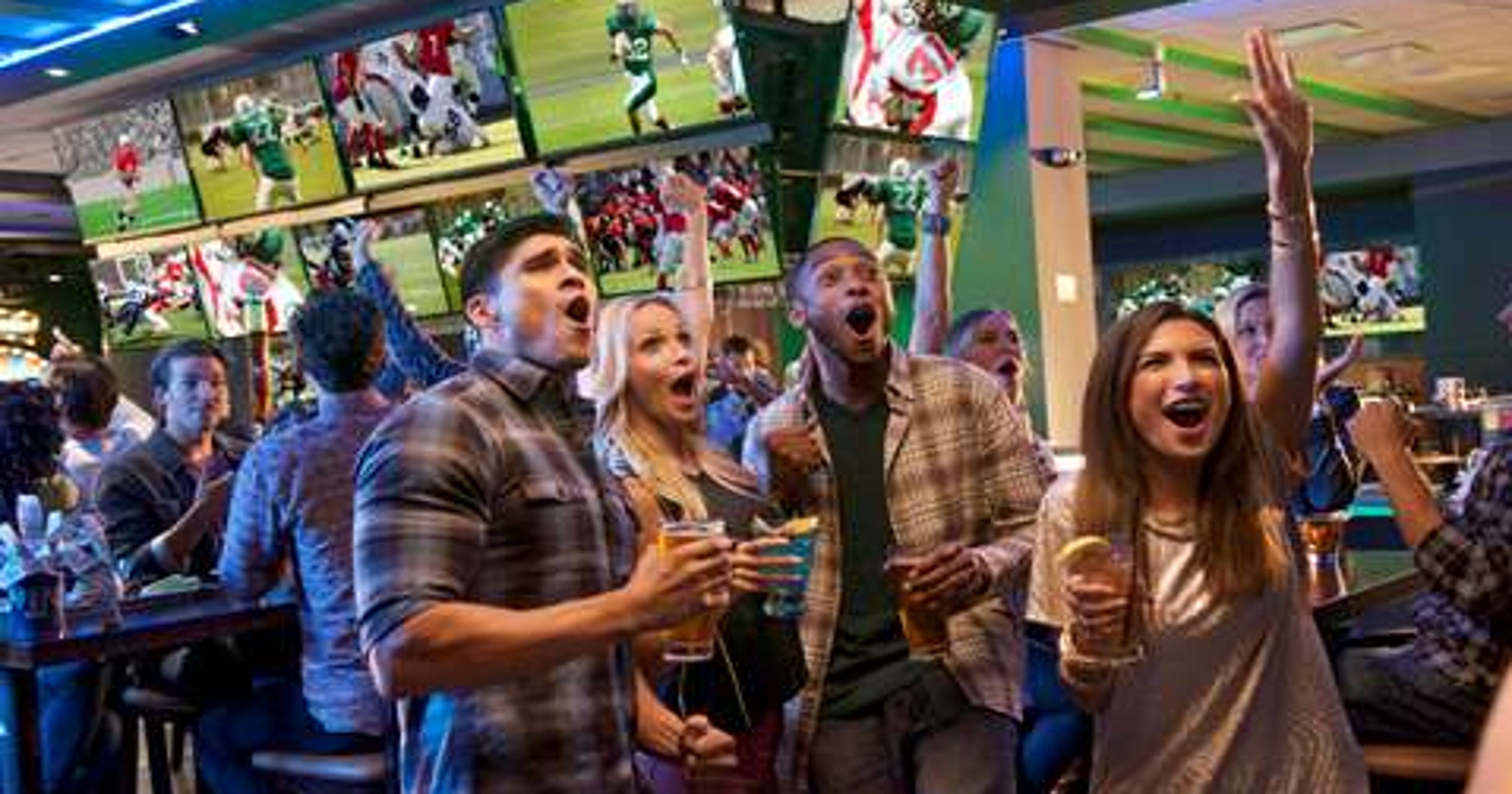 Dave Amp Buster S Coming To Bell Tower Shops In South Fort Myers