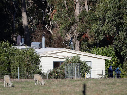 Family of  7 found dead in Australia