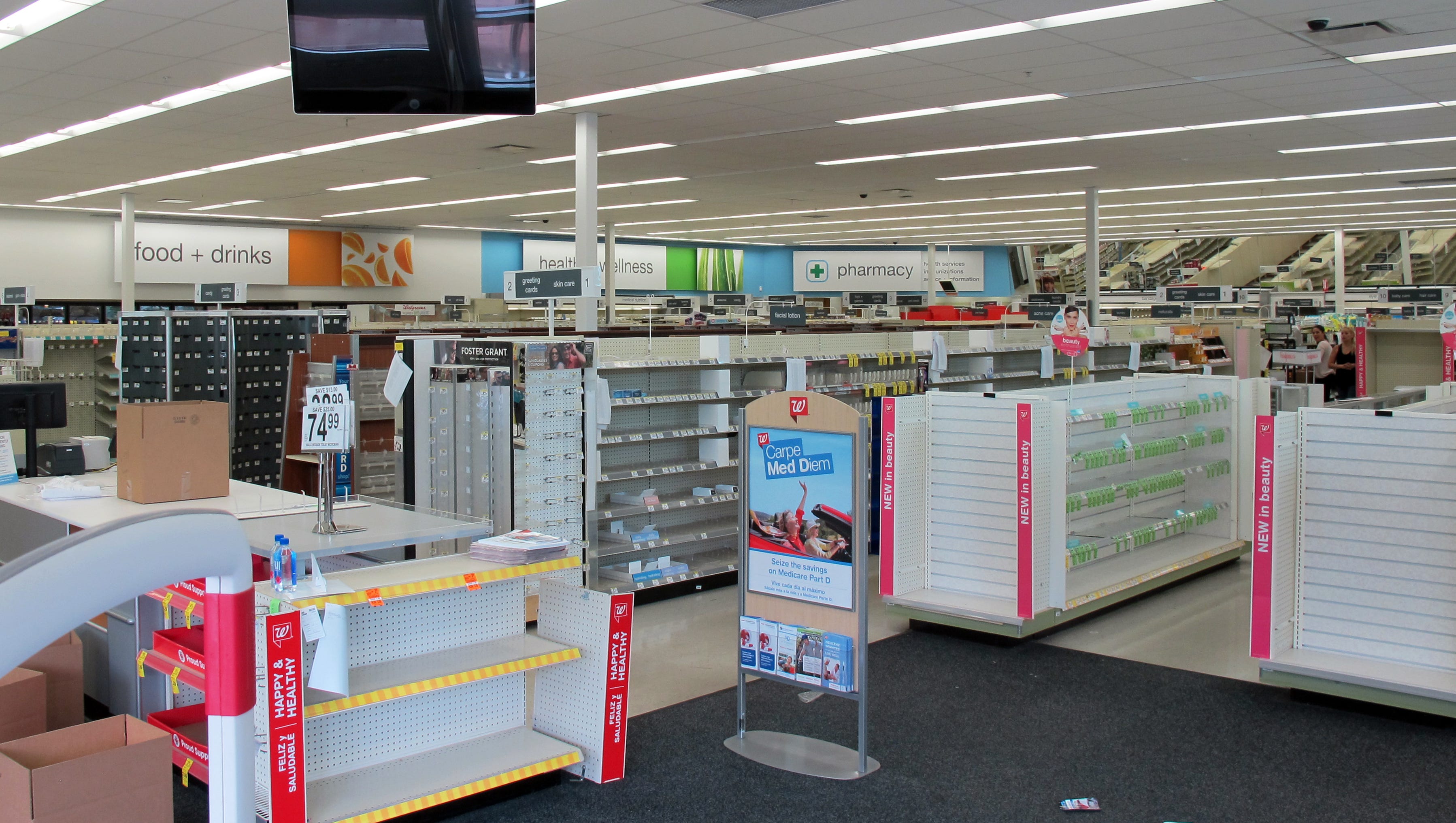 In The Know Walgreens Closes Store In Naples Area