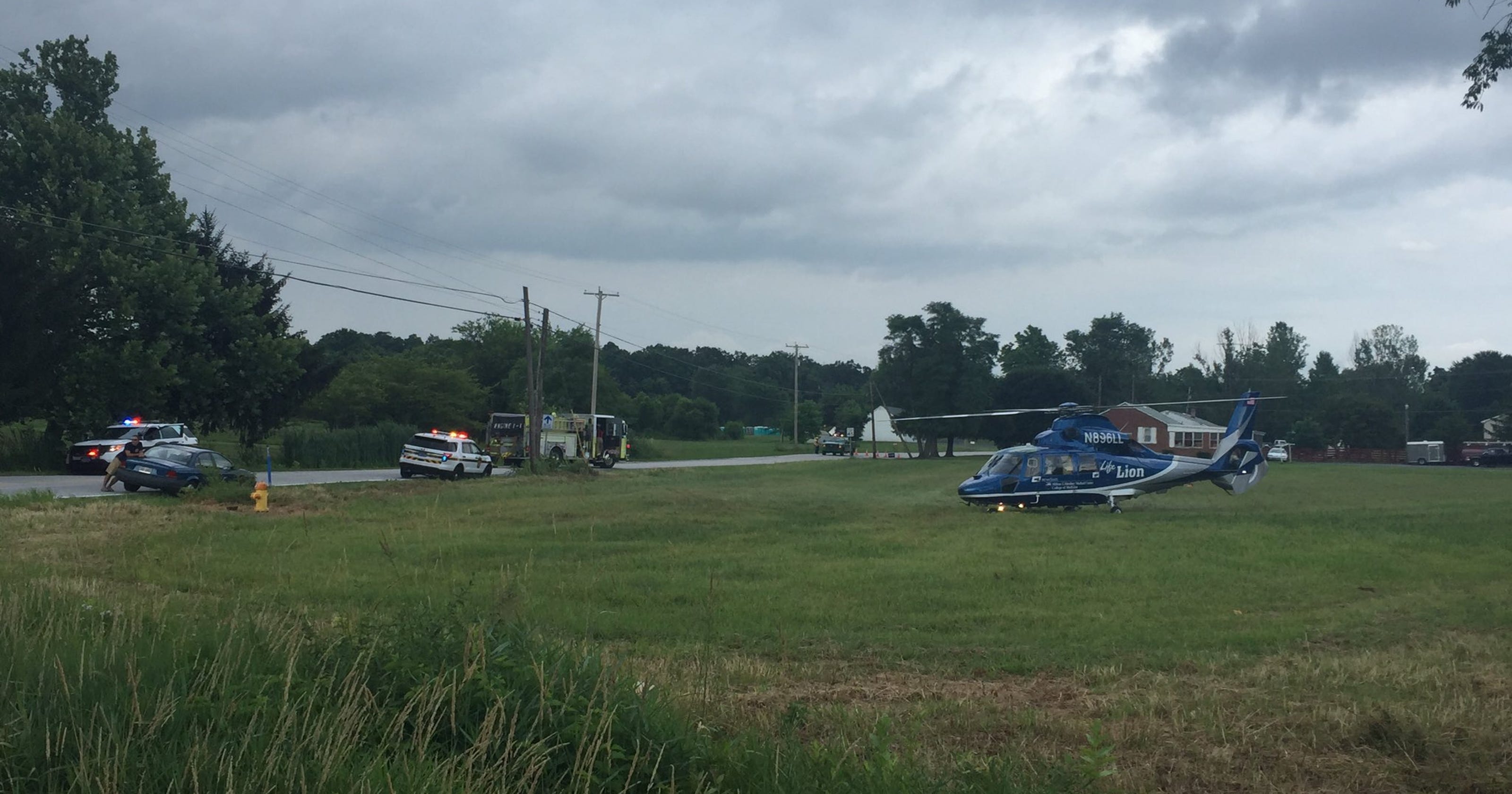 3 airlifted after crash near Gettysburg