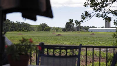 An investigation by the DOJ and DNR found that Ledgeview Farms LLC, owned by the Pansier family, found that the operation committed multiple violations on the federal, state, and town levels.