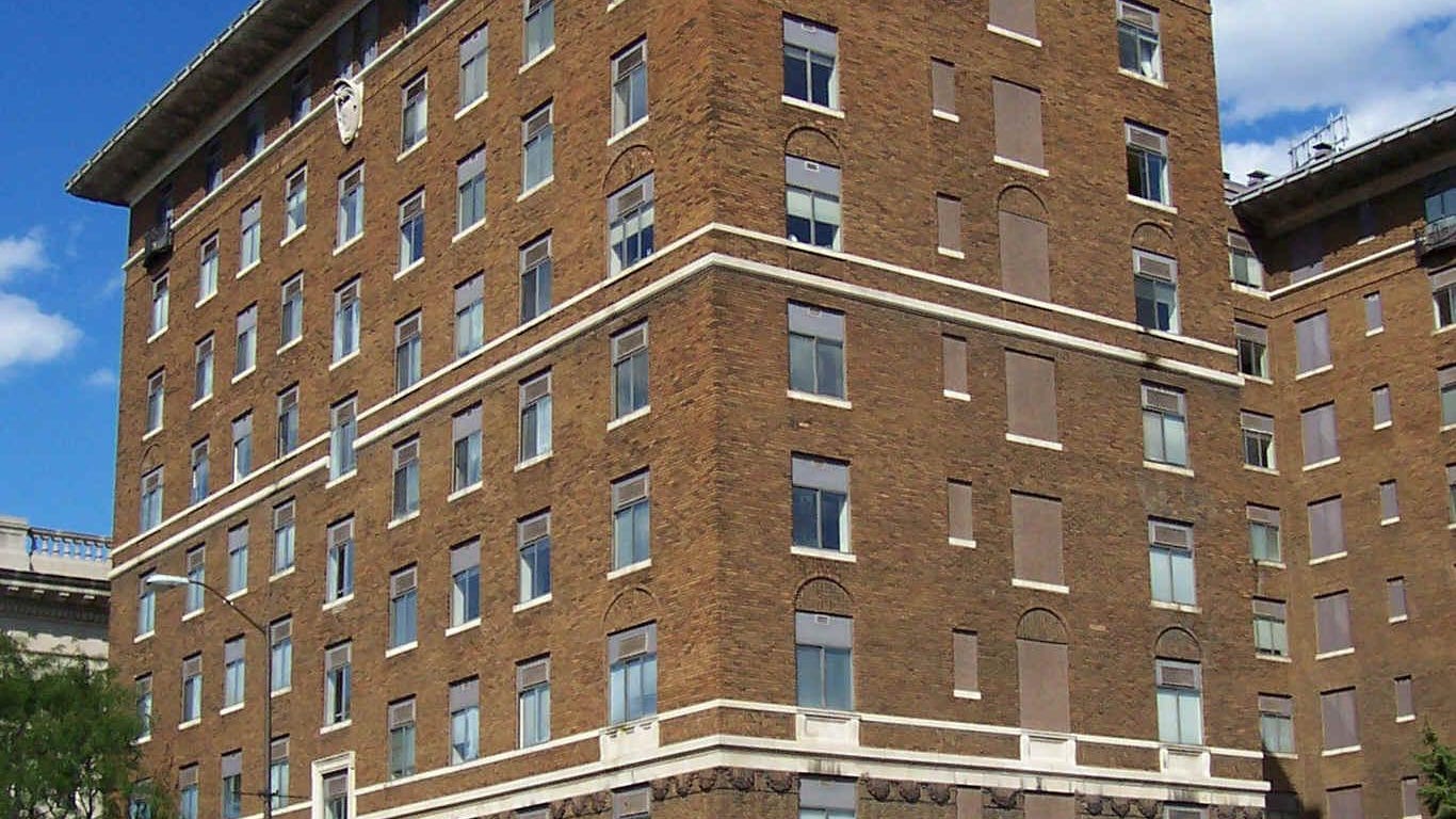 Zender sells 16 historic Indy apartment buildings