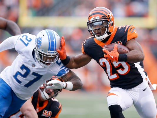 Analysis Giovani Bernard O Line Tough Out 26 17 Victory Over Lions