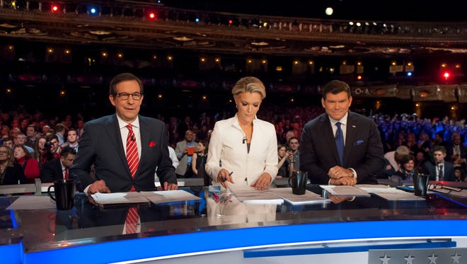 Chris Wallace, left, Megyn Kelly and Bret Baier moderate the debate.