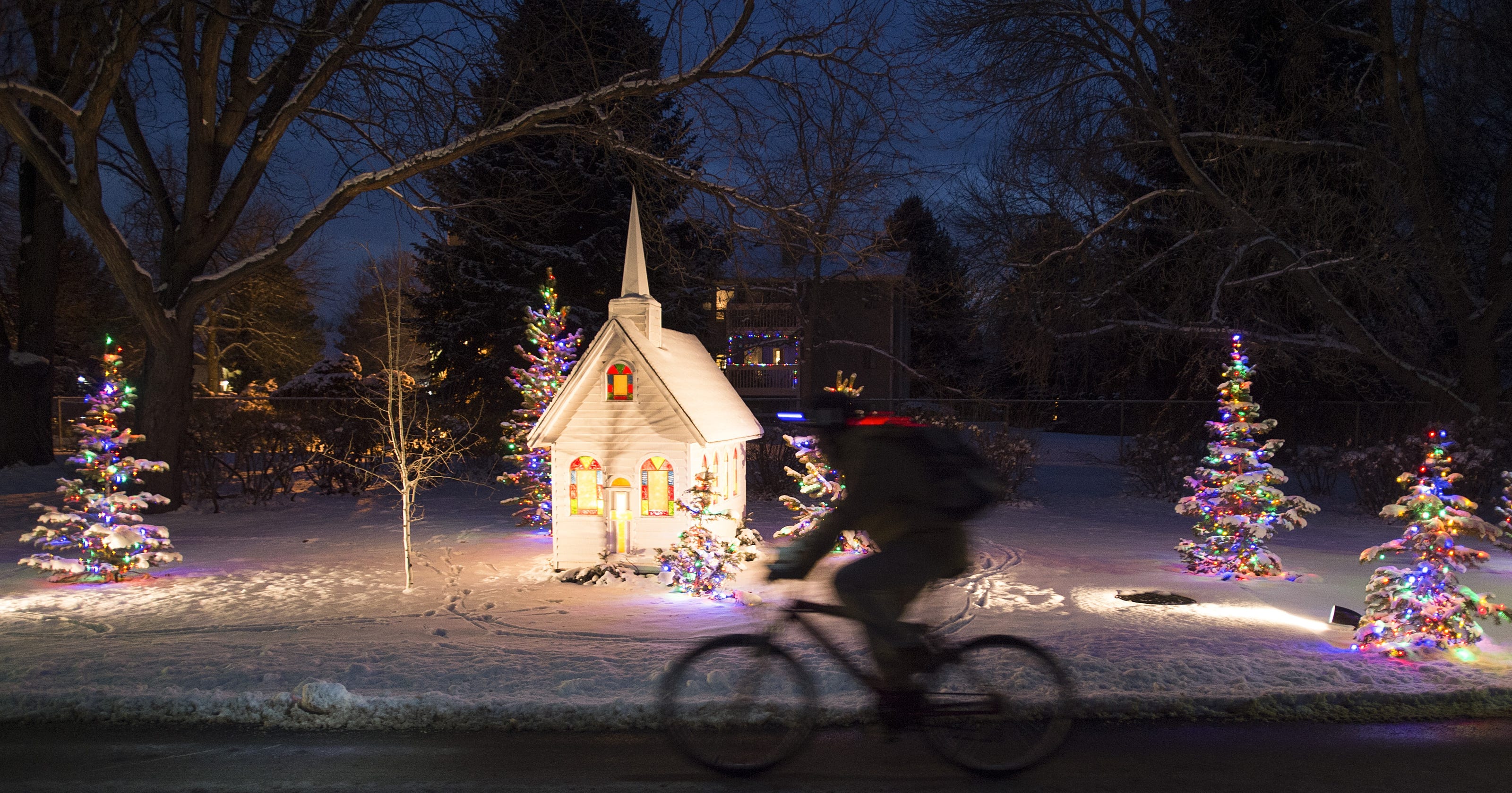 Woodward holiday display moves to Gardens on Spring Creek