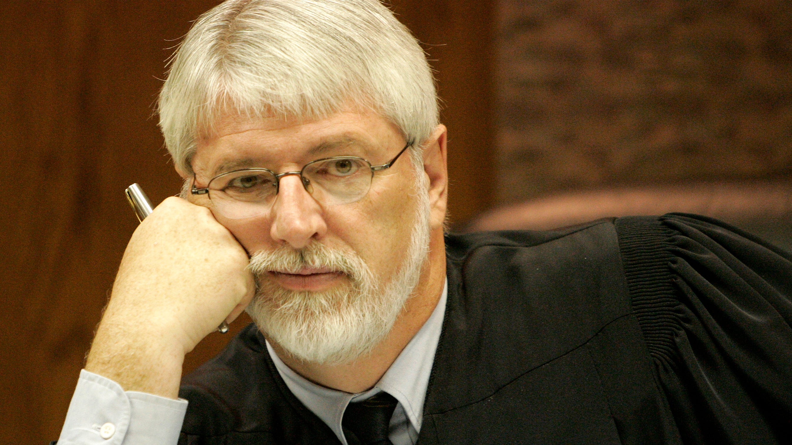 Oakland County prosecutor calls probe request a 'rant'