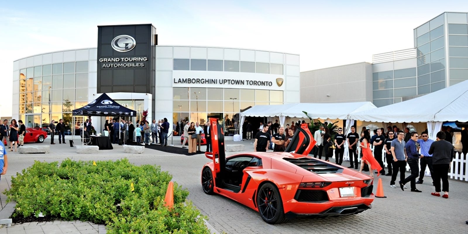 New dealerships exploit boom in super luxury