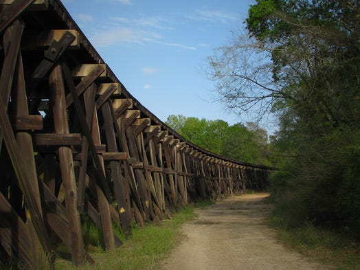 7. Albany, Ga.:The populations of several cities on this list are shrinking, but few are losing residents as fast as Albany, Georgia. In the last five years, Albany's population declined by 4.8%, even as the U.S. population expanded by 3.7%. The falling population is likely attributable in part to bleak economic conditions. Some 32.5% of city residents live in poverty, more than double the state poverty rate of 16.0% and the U.S. rate of 14.0%.</p-family:>