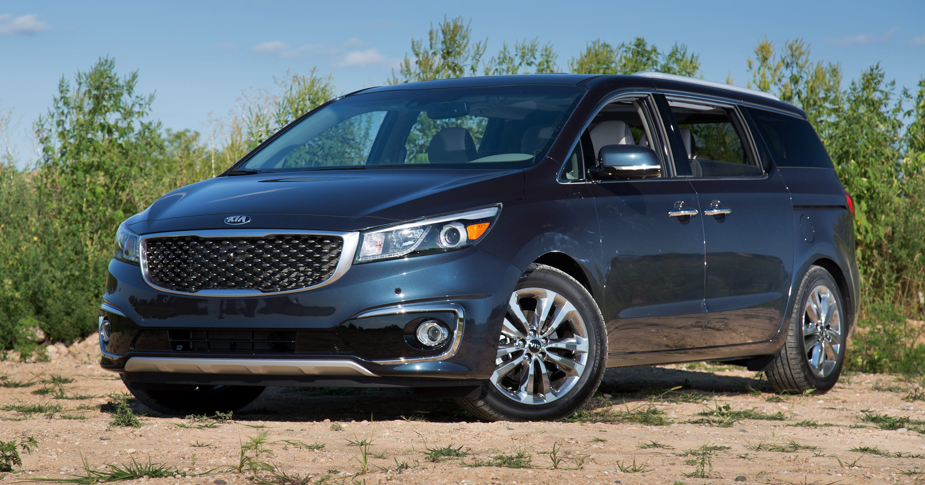 Best Minivan 2024 Hybrid Brita Colette