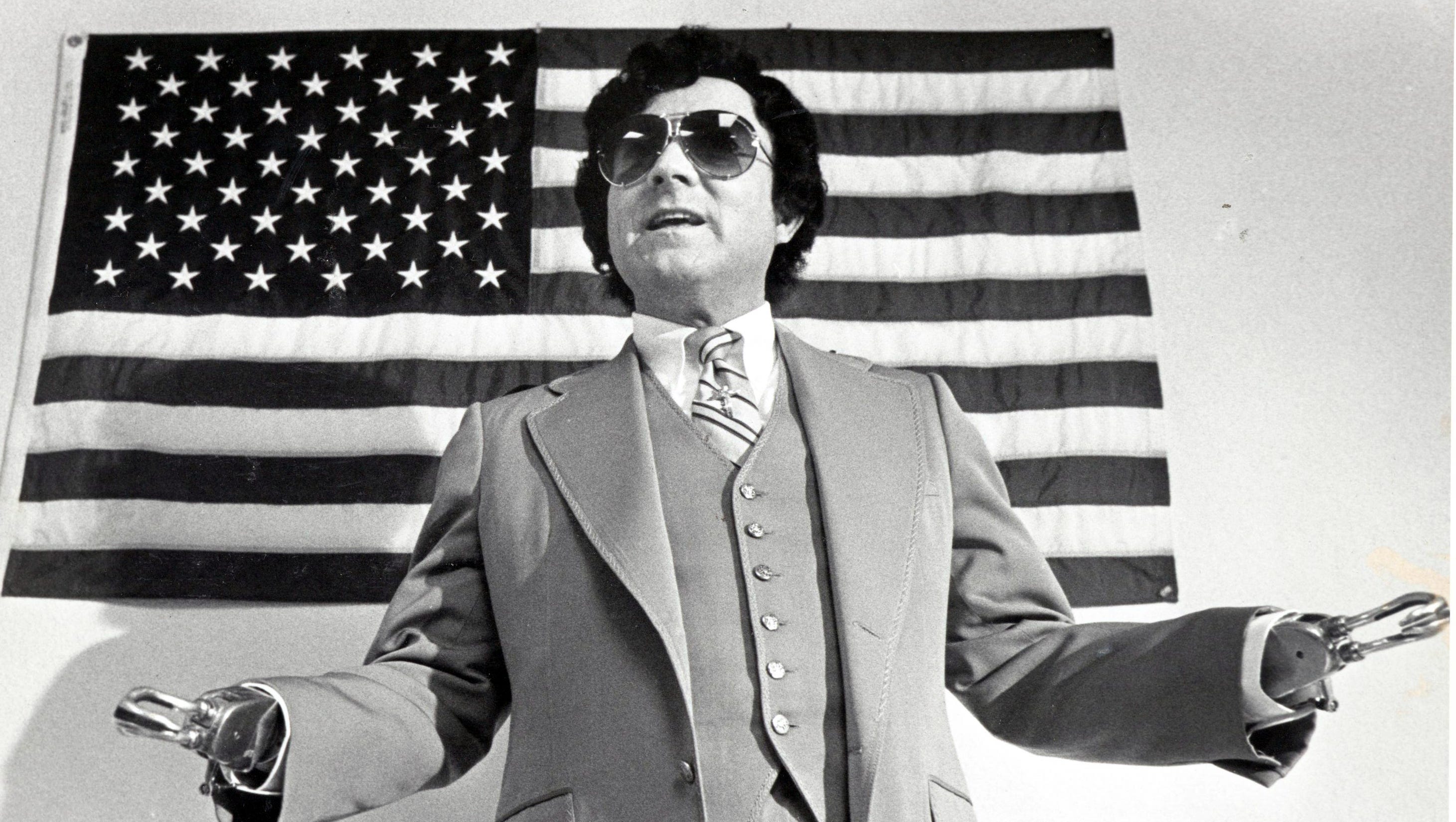 El Paso private investigator Jay J. Armes selling home, office