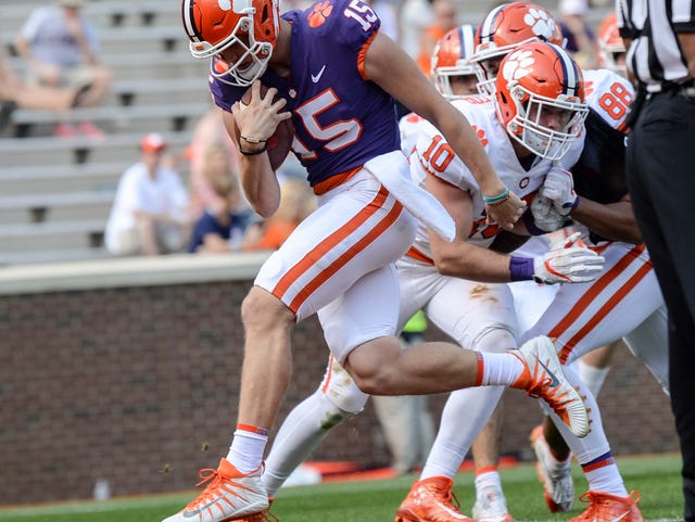 Former Clemson Qb Hunter Johnson Transferring To Northwestern