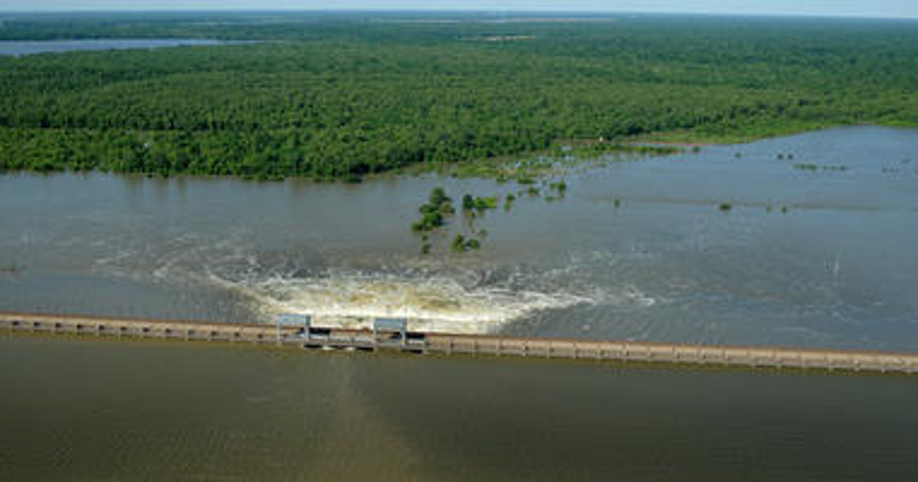 Spillway opening postponed, as Louisiana flooding continues
