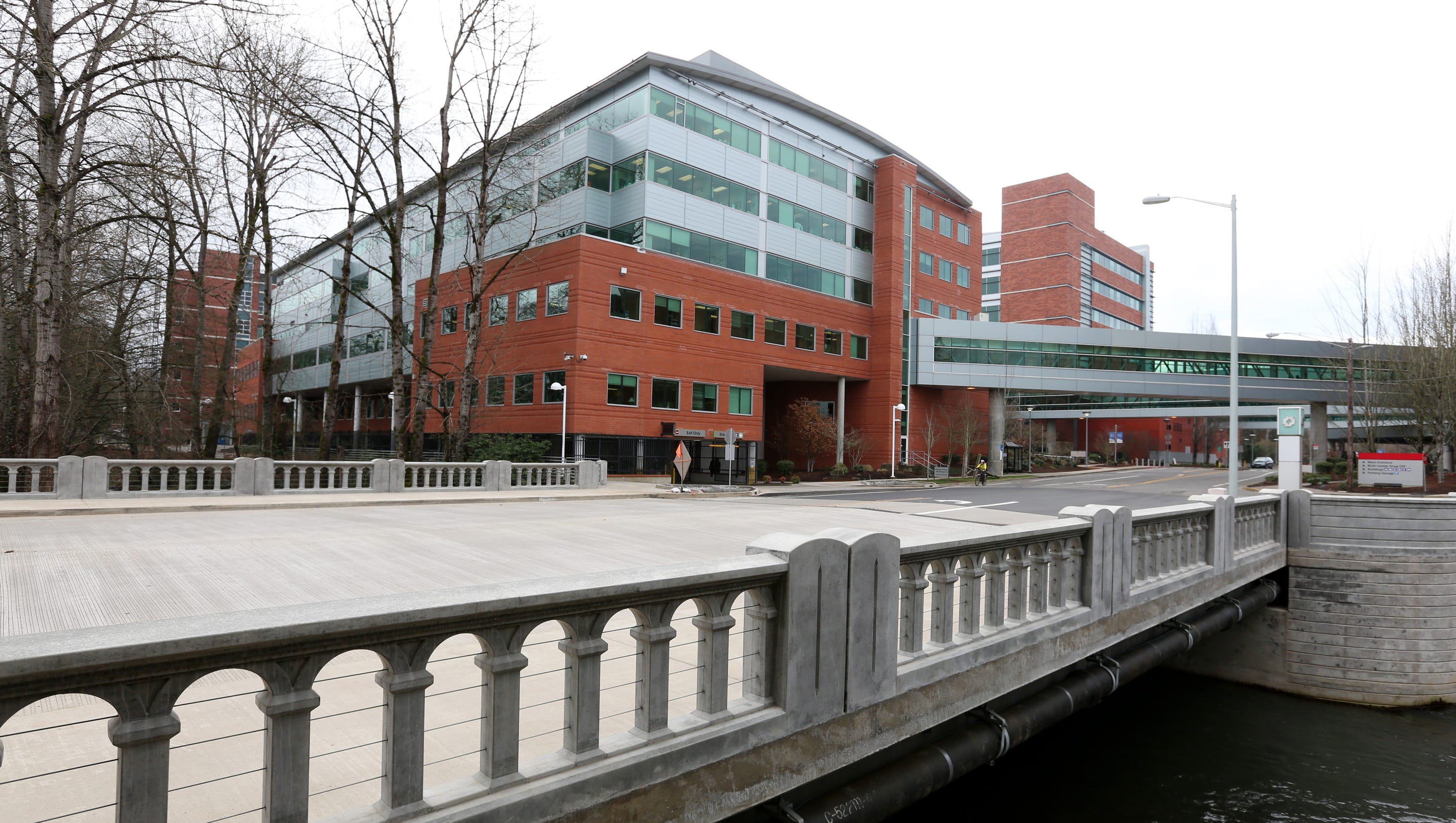 Salem Health hospital receives national cardiovascular hospital award