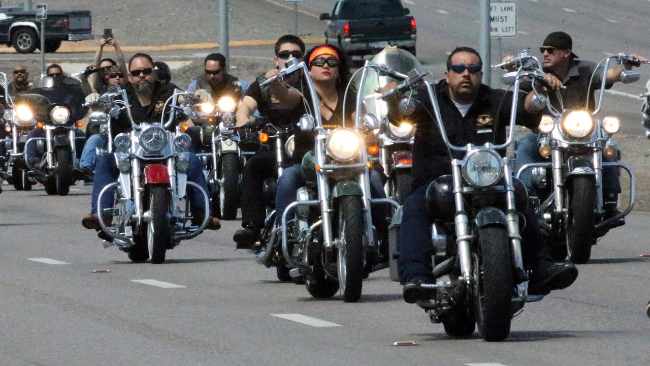 Bikers gather for Bandidos funeral