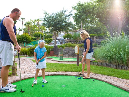 Unusual And Historic Miniature Golf Courses Around The Us
