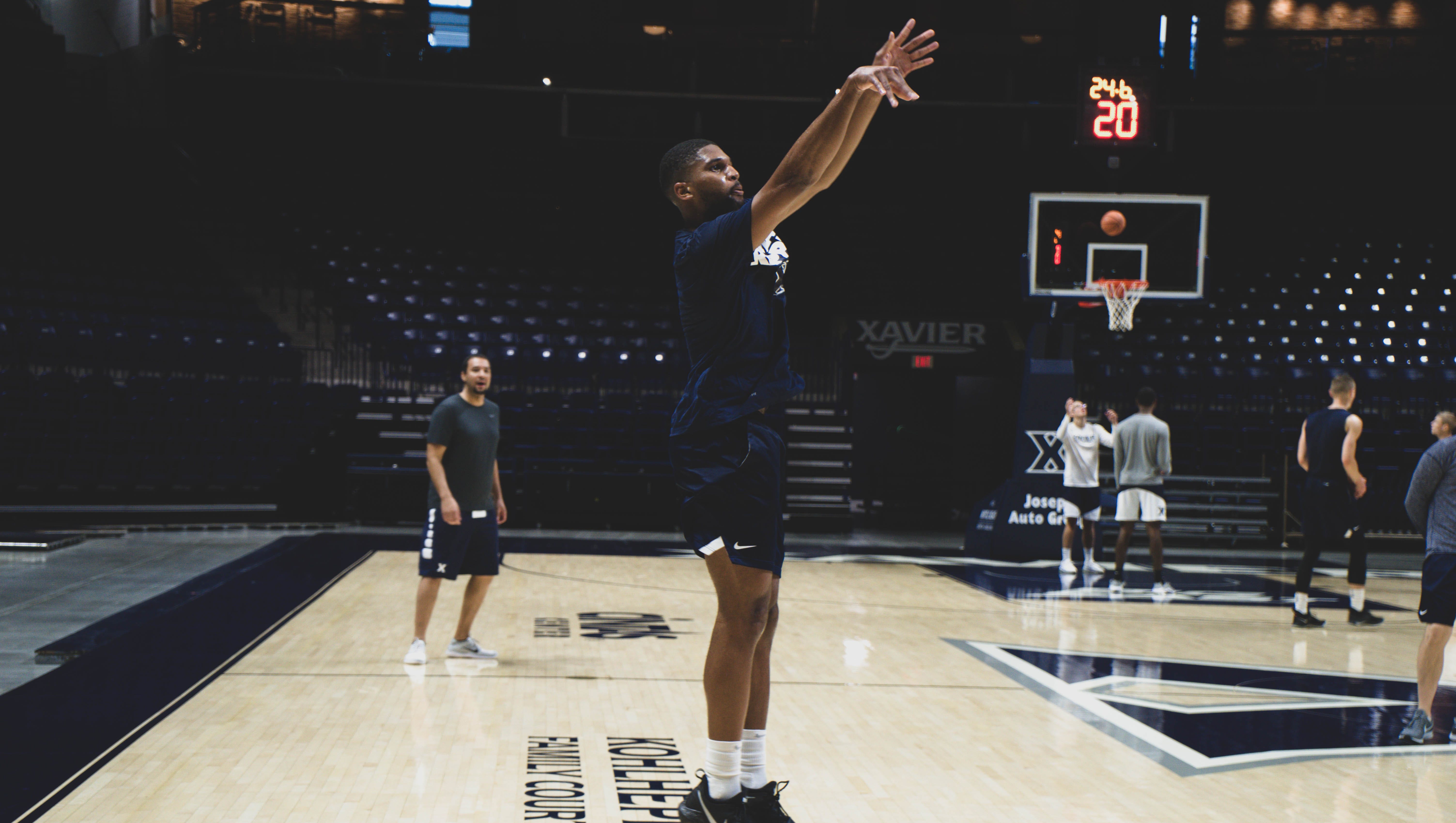 Xavier University Men S Basketball Grad Transfer Kyle Castlin I M Playing For My Father