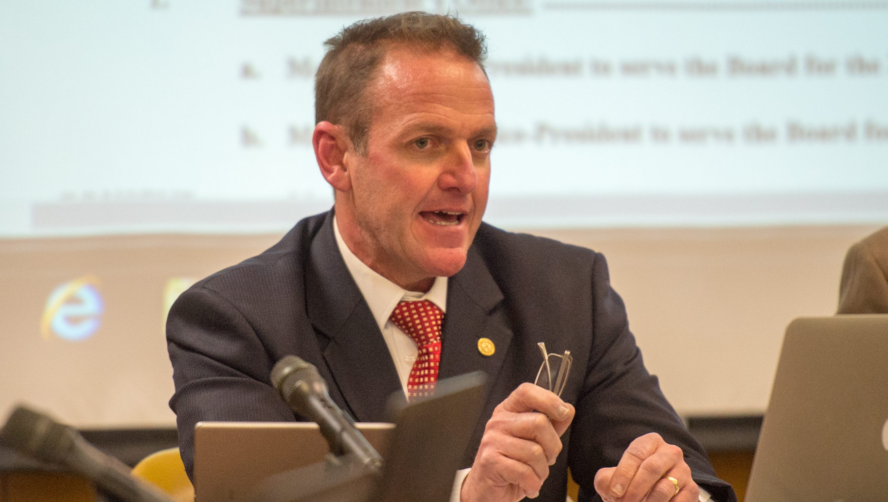 Vermilion Parish superintendent's contract invalid, court says