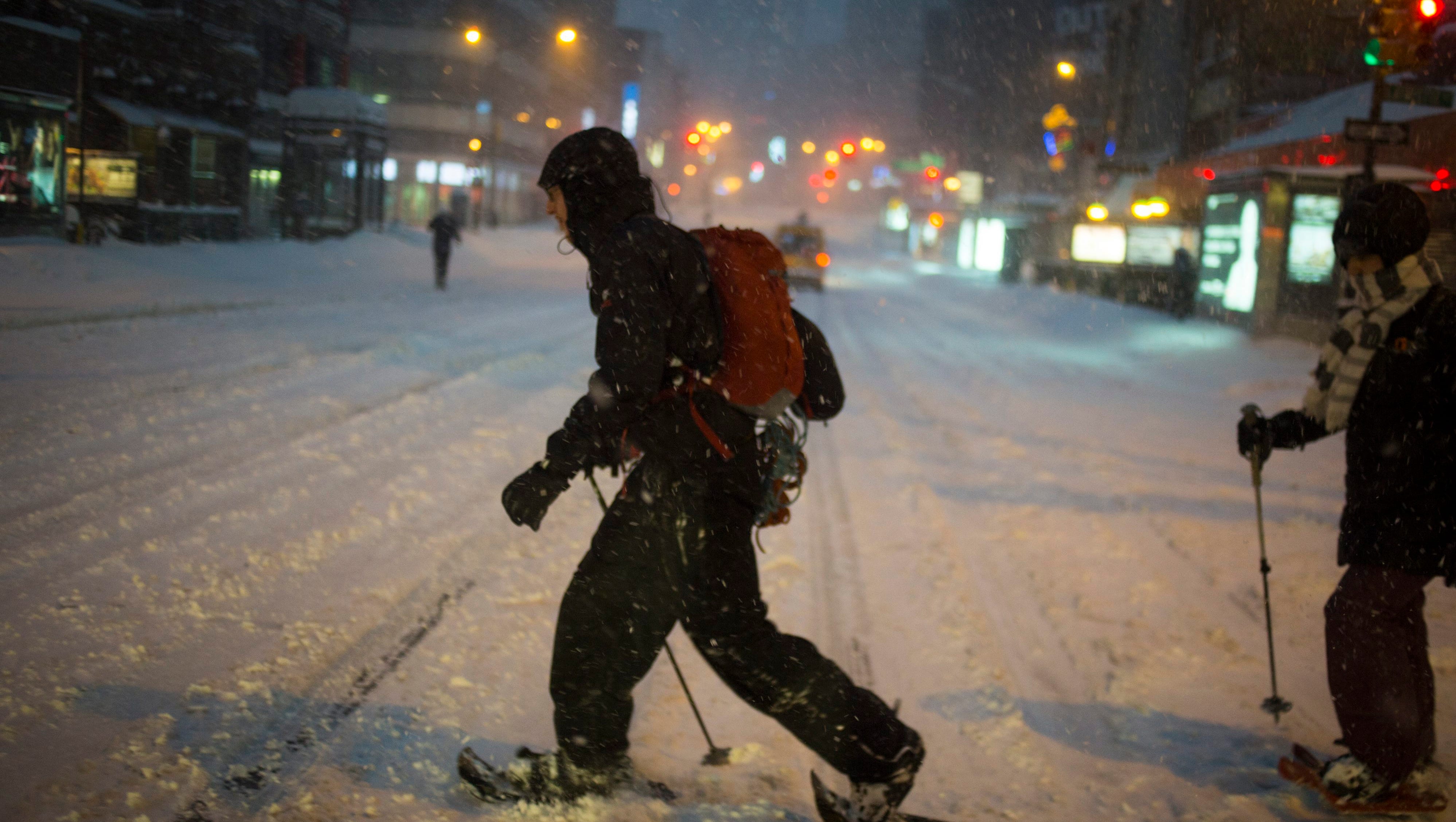 Nyc Under Travel Ban From Deadly East Coast Snowstorm
