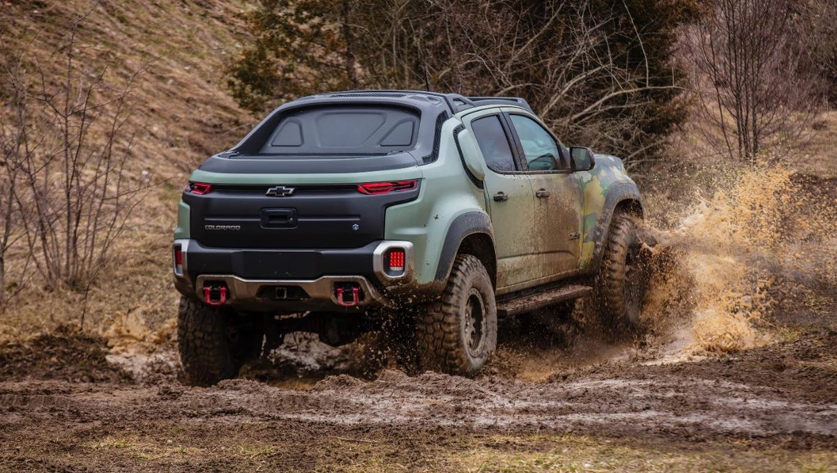 Chevrolet Colorado ZH2 fuel cell electric truck
