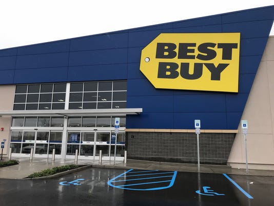 Best Buy opens new Paramus NJ store, after switching malls