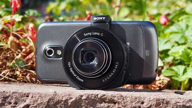 With a small but powerful camera that attaches to your smartphone, Sony paves a new road with the QX10
