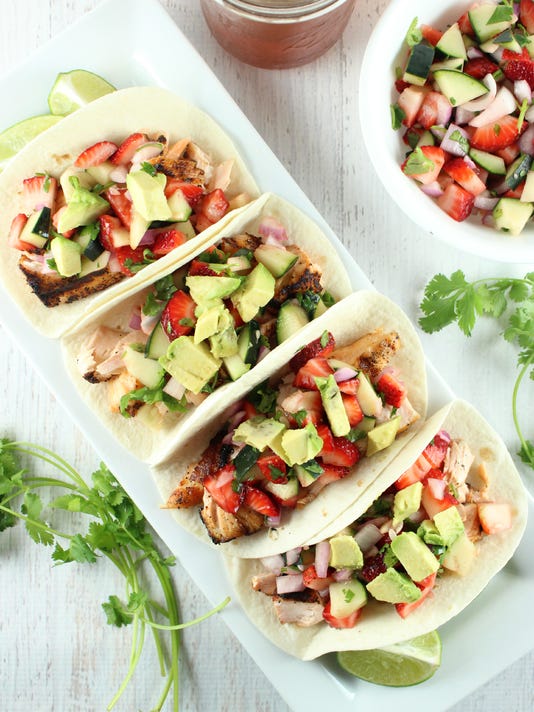 Solid Gold Eats: Salmon taco recipe mixes grilled fish, fruit