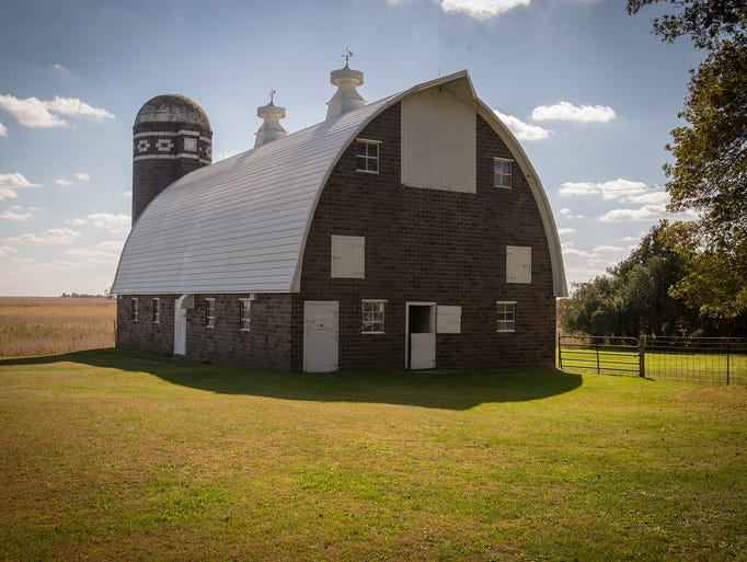 Photos Classic barns on Iowa farms