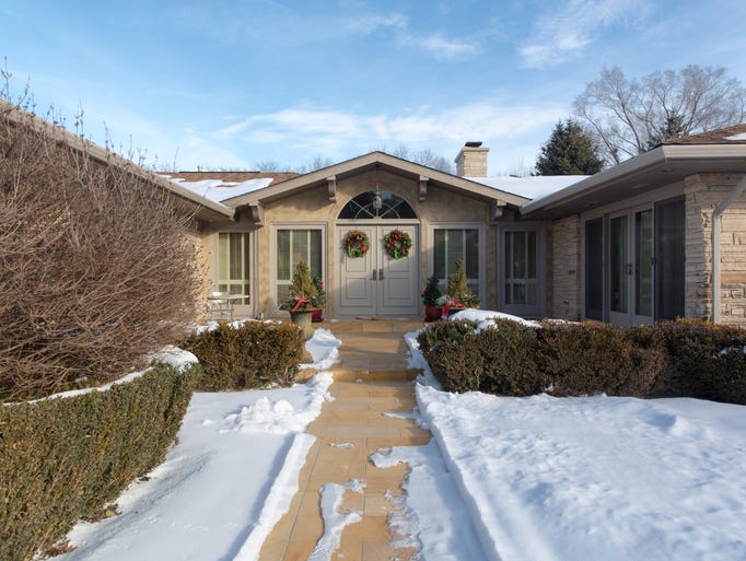 55 photos Remodeled Des Moines home is a beauty
