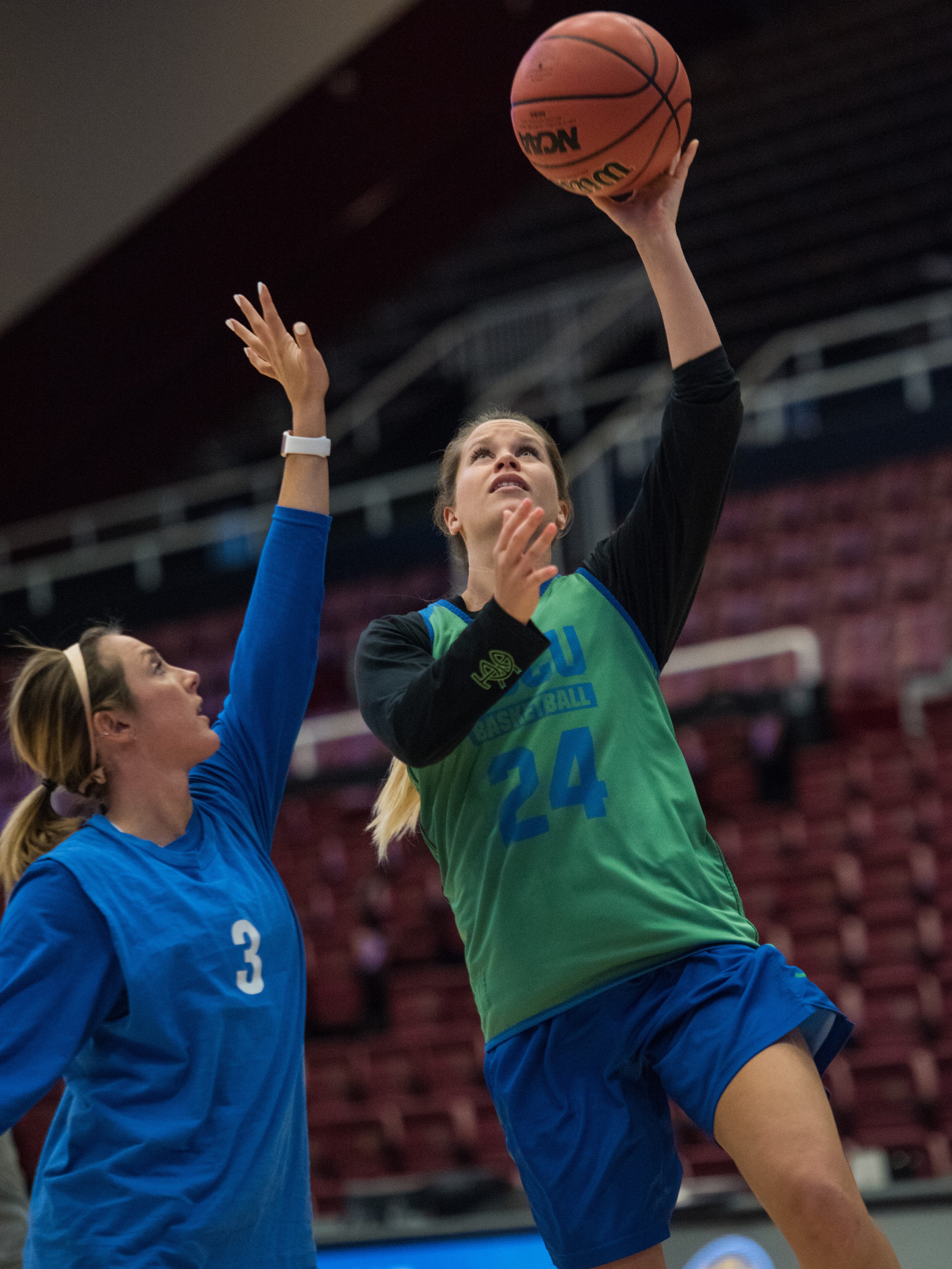 Women S College Basketball Fgcu S Ulel Not At Home In California