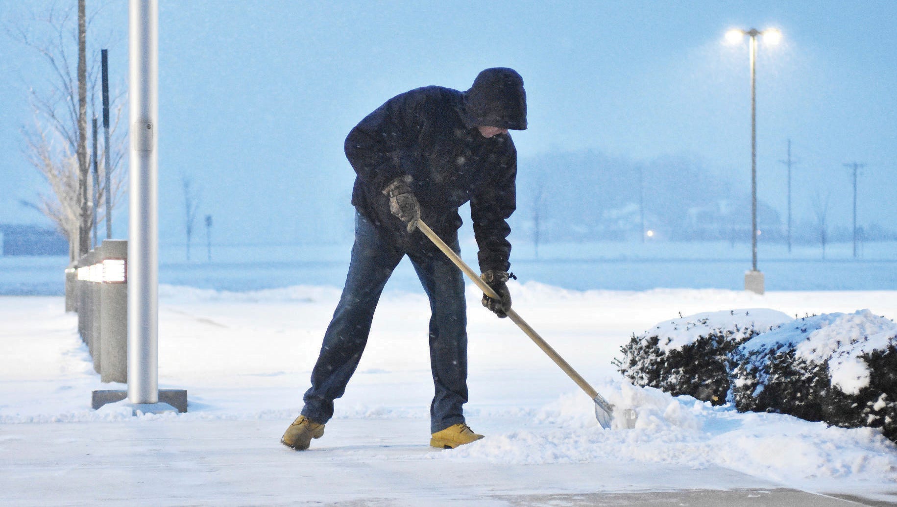Chicago Detroit Winter Storm Areas To See Heavy Snow Travel Chaos