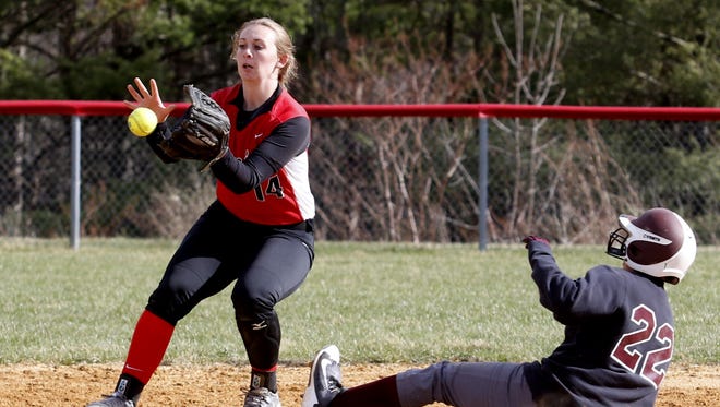 Corning second baseman Amber Edwards waits for the throw last year during a game against Jefferson.