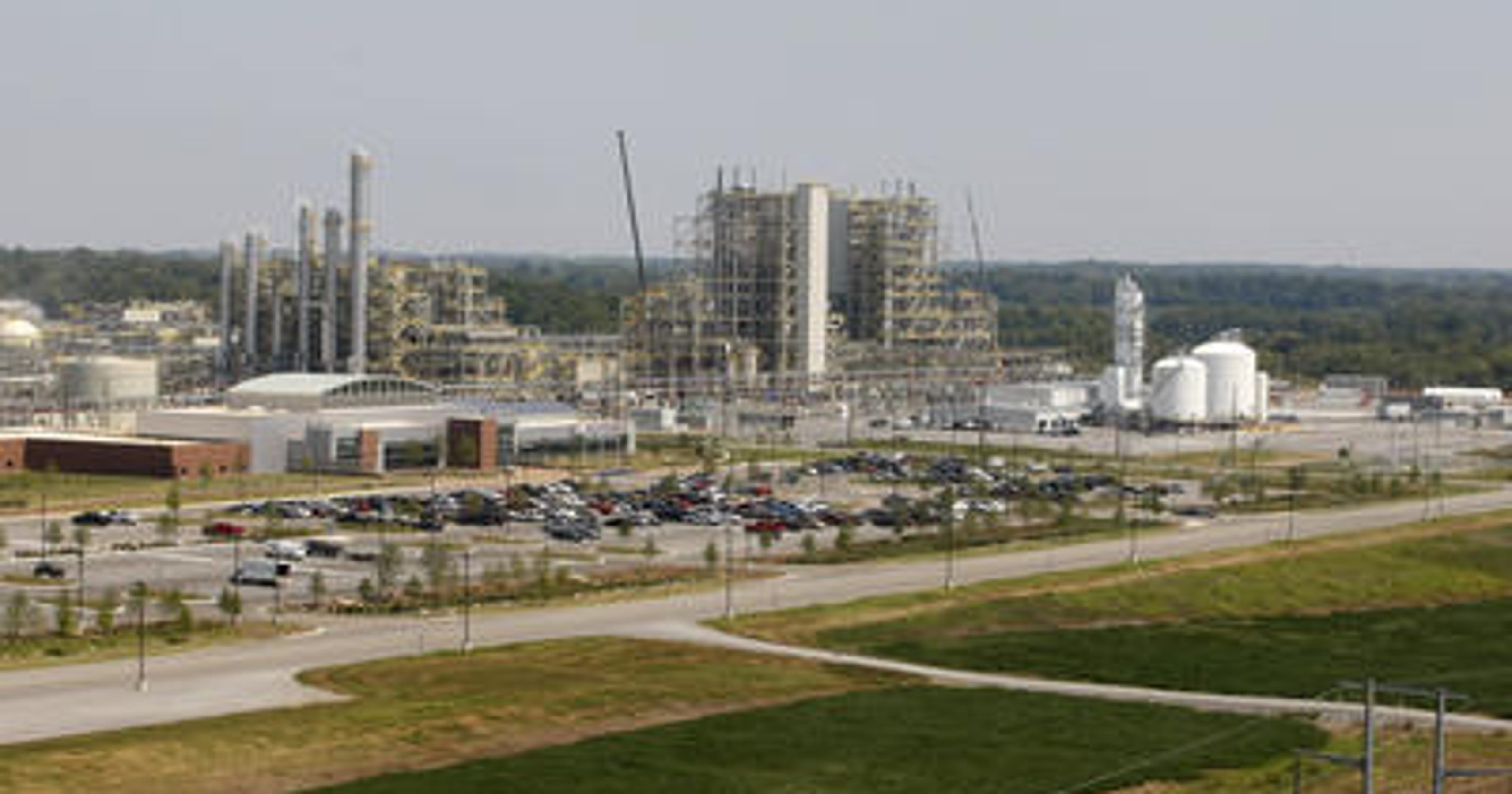 Hemlock closing Clarksville plant permanently