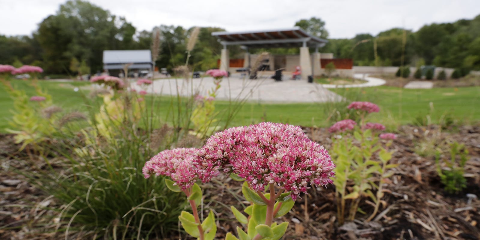 Green Bay Botanical Garden Opens Grand Garden
