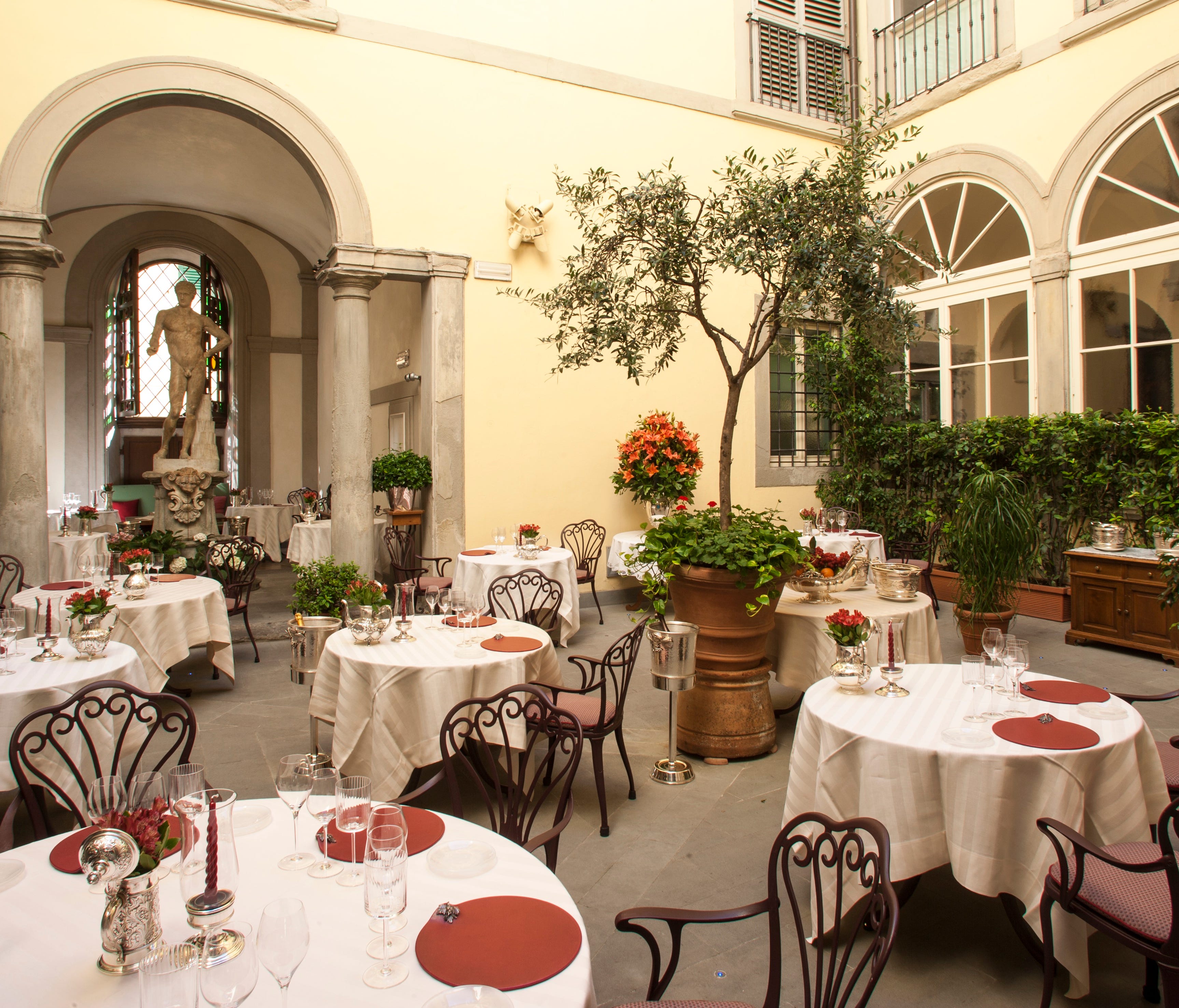 Enoteca Pinchiorri, located in the same building as the five-star Relais Santa Croce, has earned three Michelin stars under the ownership of Giorigio Pinchiorri and Annie Feolde. The restaurant serves regional Italian cuisine that can be ordered a la