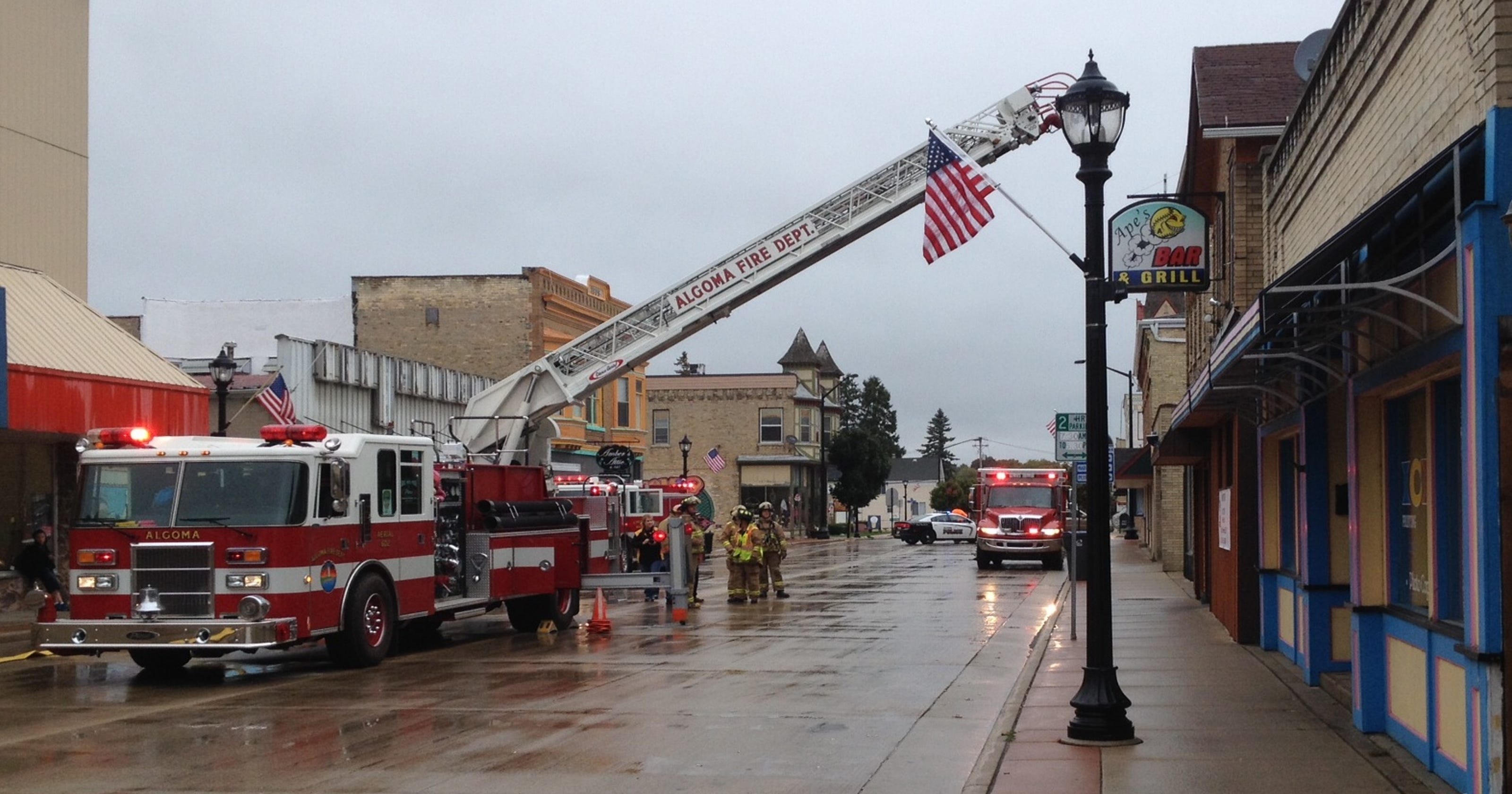 Downtown Algoma fire extinguished quickly