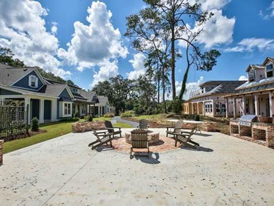 These Braemore Park homes by the Naumann Group in Tallahassee