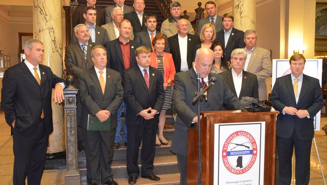 House and Senate Legislative Sportsmen’s Caucus members are urging voters to pass an initiative in the Nov. 4 election that guarantees Mississipppians the right to hunt, fish and trap.