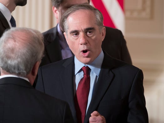 Shulkin attends an event for participants of the Wounded