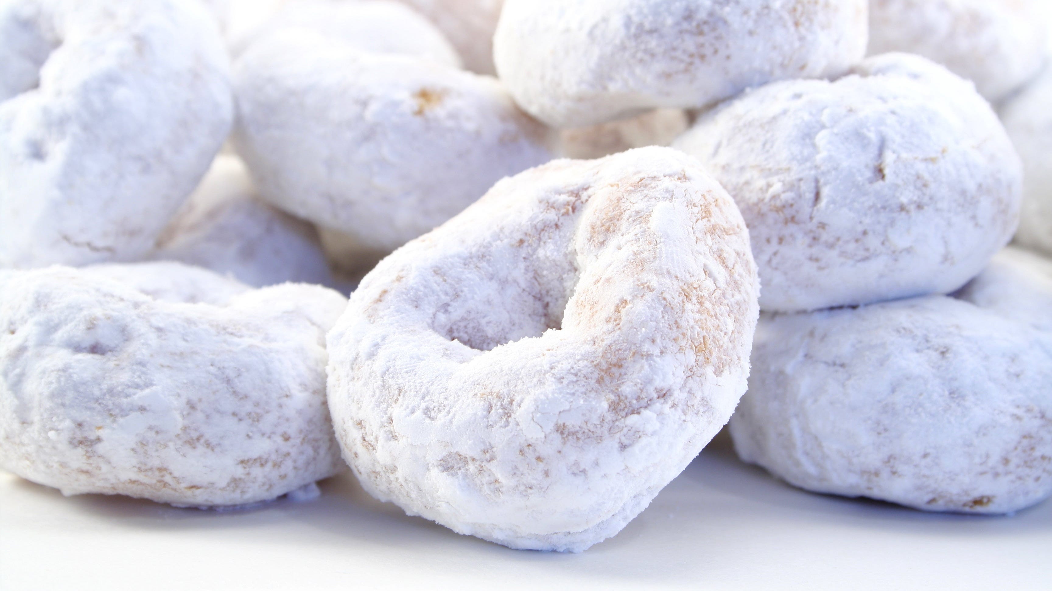 Powdered donuts.