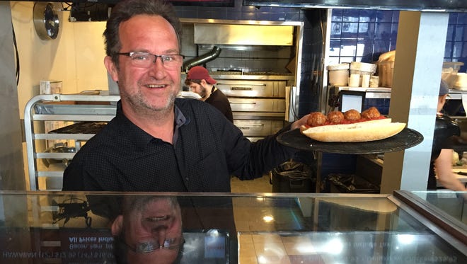 Amir Jusufagic, co-owner of Piesanos in Burlington, will open Sorriso Pizzeria & Bar in South Burlington in early November.