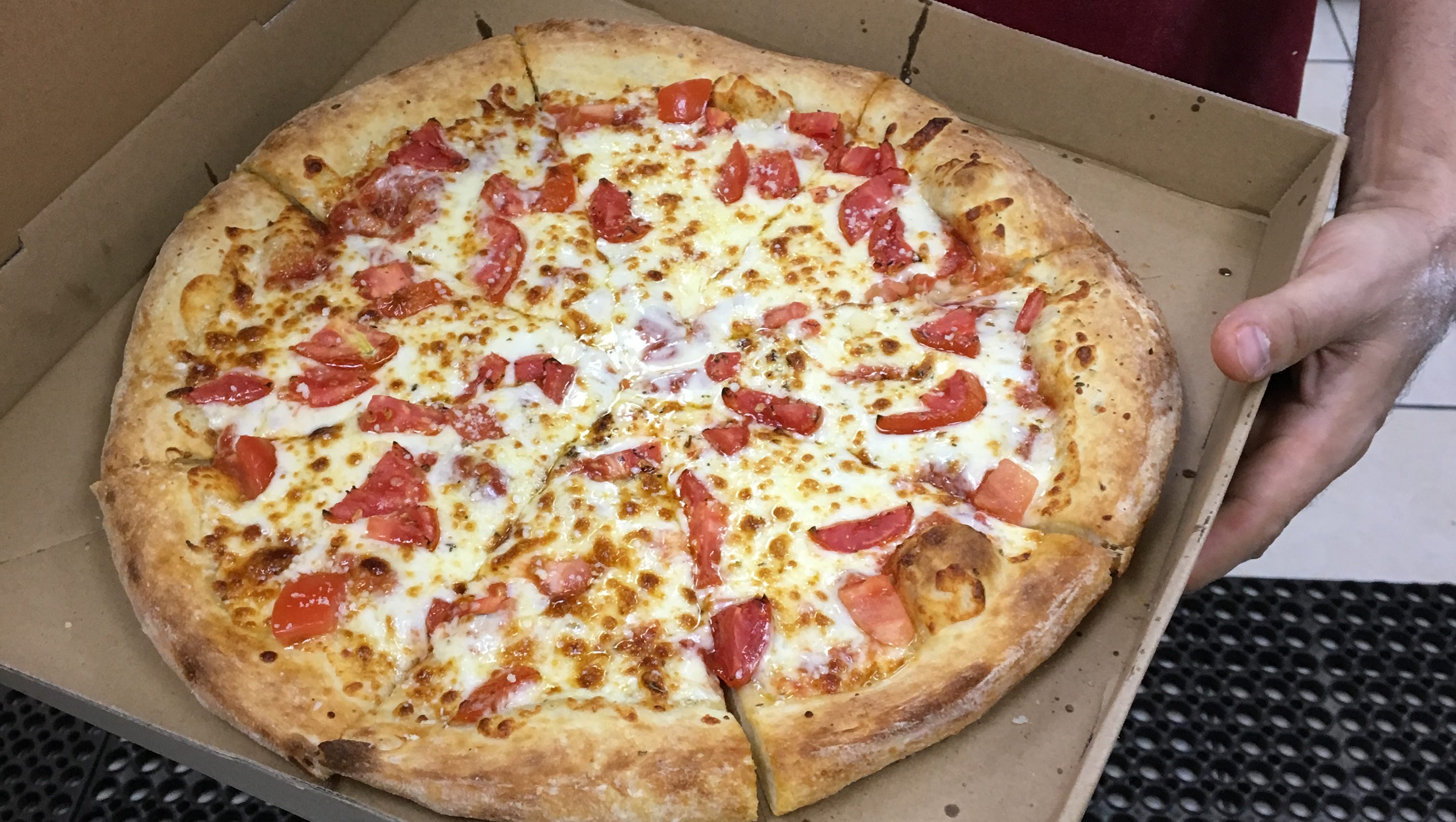 Off the Eaten Path Tommy Pepper's Pizza, North Fort Myers