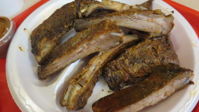 Memphis Fast Food Barbecue Chain Is Tops