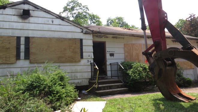 A fire seriously damaged an unoccupied Knollwood Drive home Tuesday evening.
