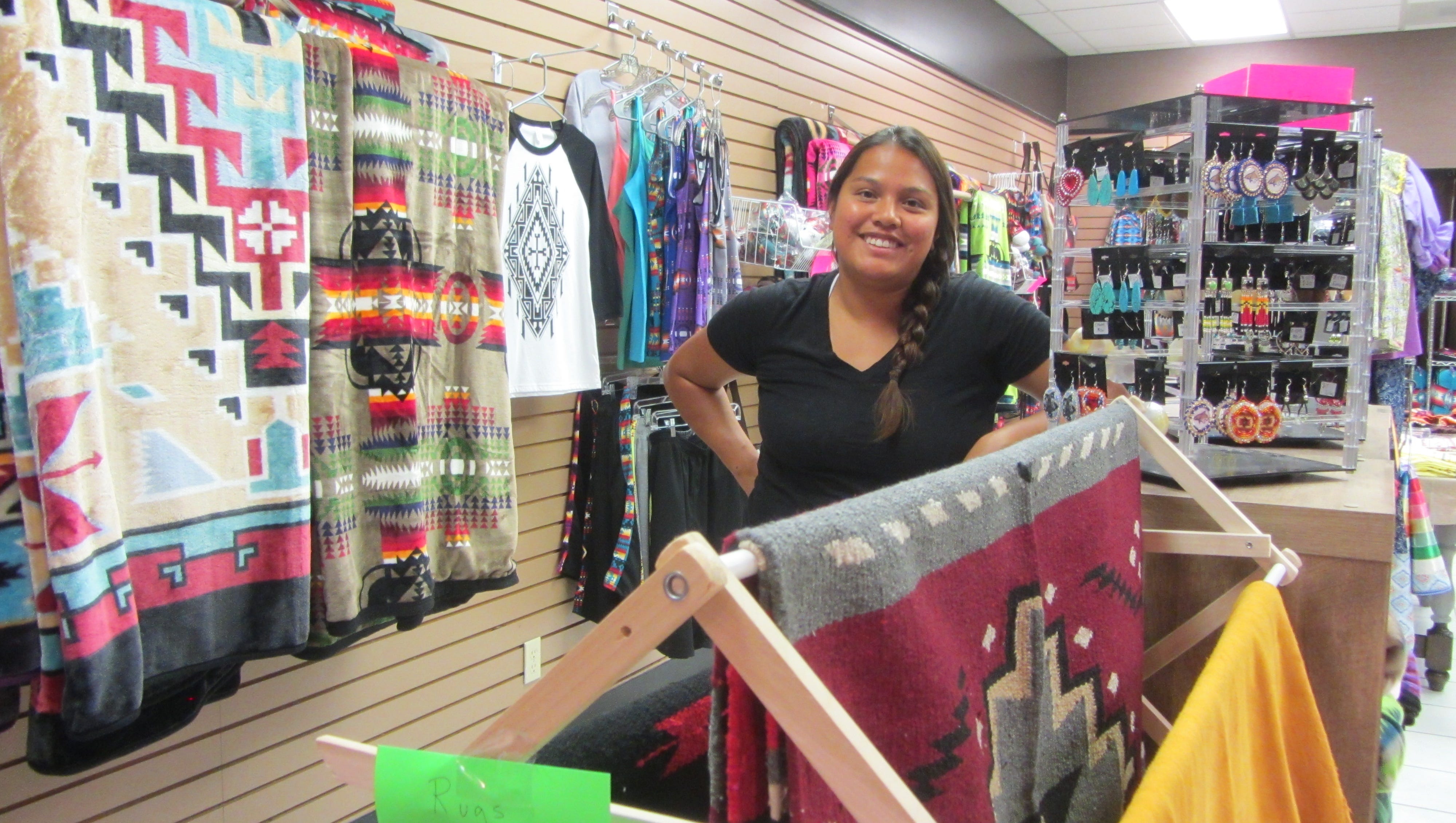 Apache Designs brings Native American pride to Holiday Village Mall