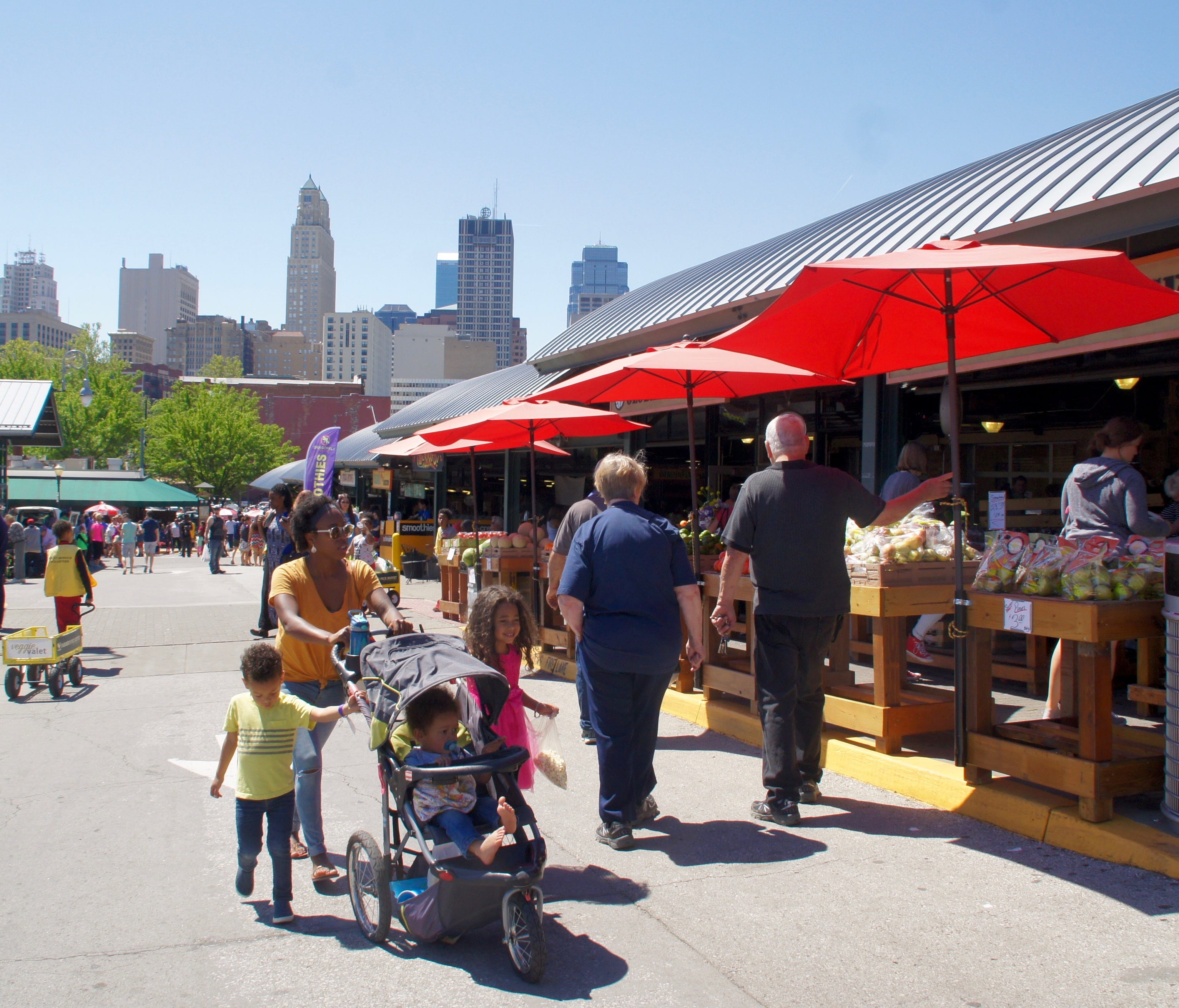 City Market resides on 11 acres in the historic River Market neighborhood between downtown Kansas City and the Missouri River.