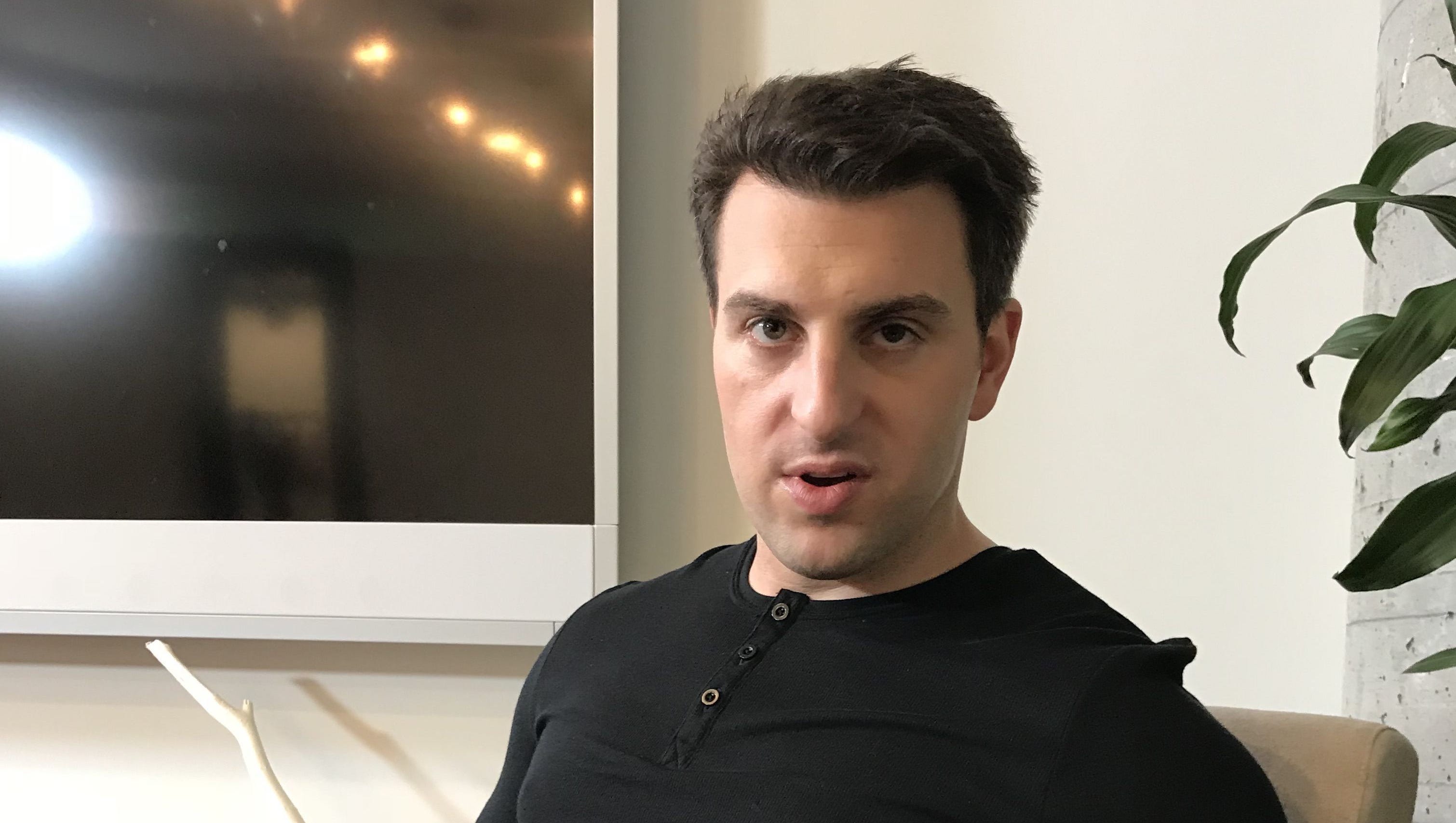 airbnb ceo airbnb ceo