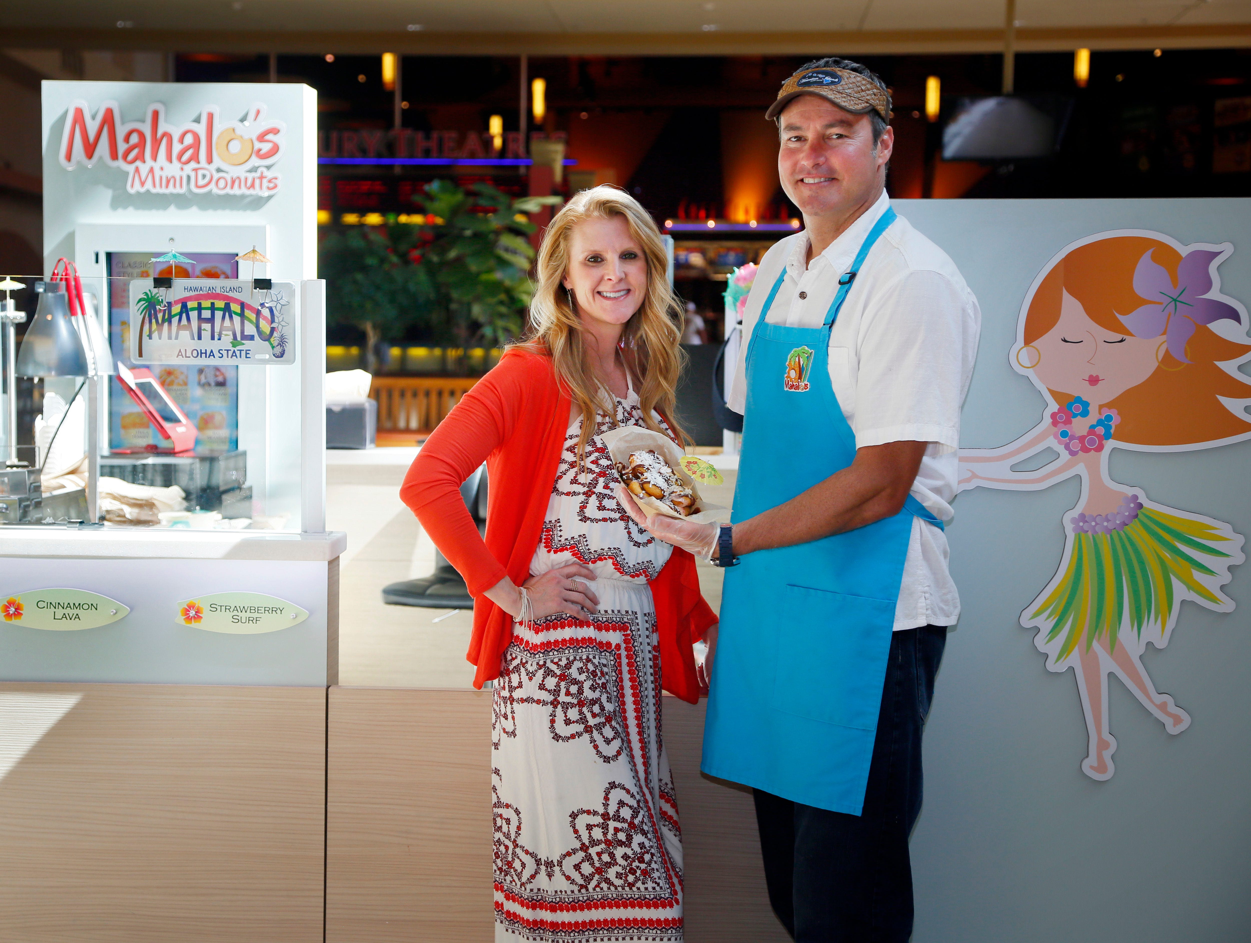 Mini Donuts sail into Jordan Creek mall