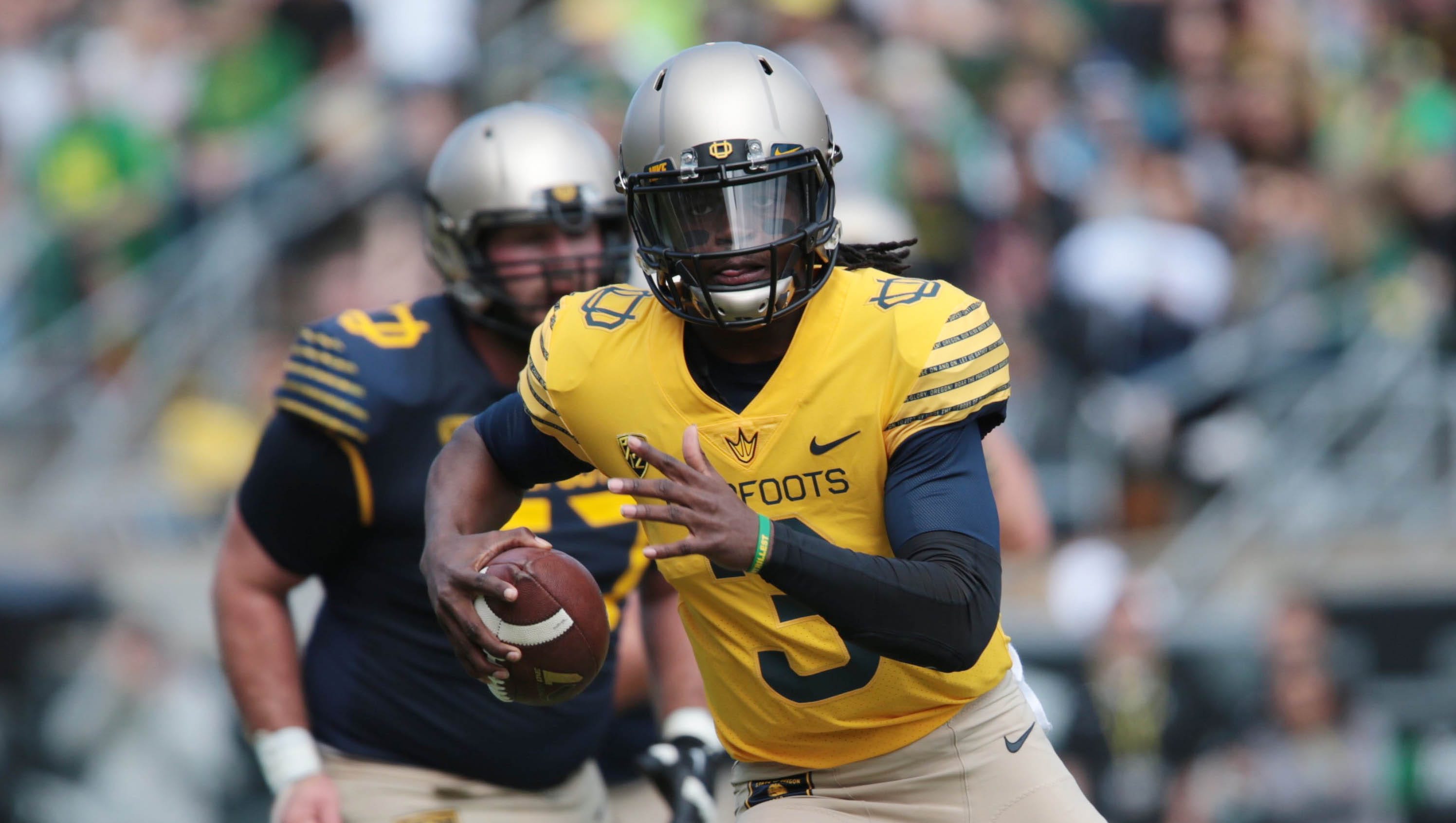 Kentucky Football Former Oregon Quarterback Terry Wilson Commits